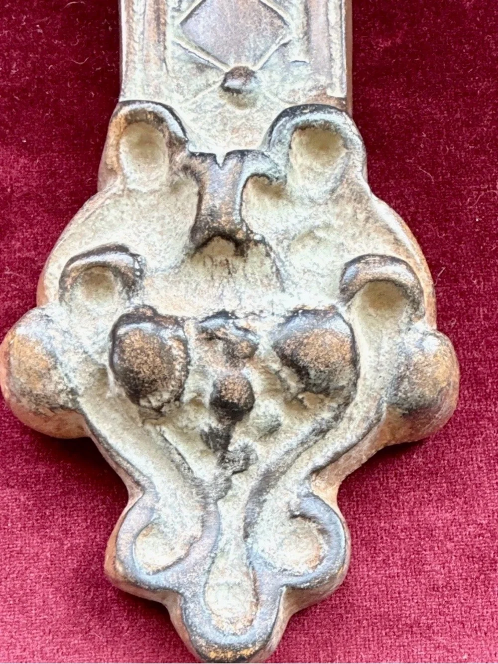 Vintage Ornate Medieval Style Wall Cross Hanging Decor Distressed Gold
